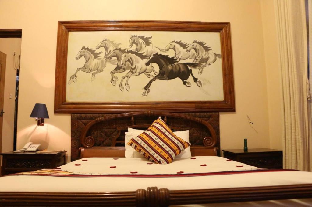 Grand Norling Hotel'S Resort Kathmandu Buitenkant foto