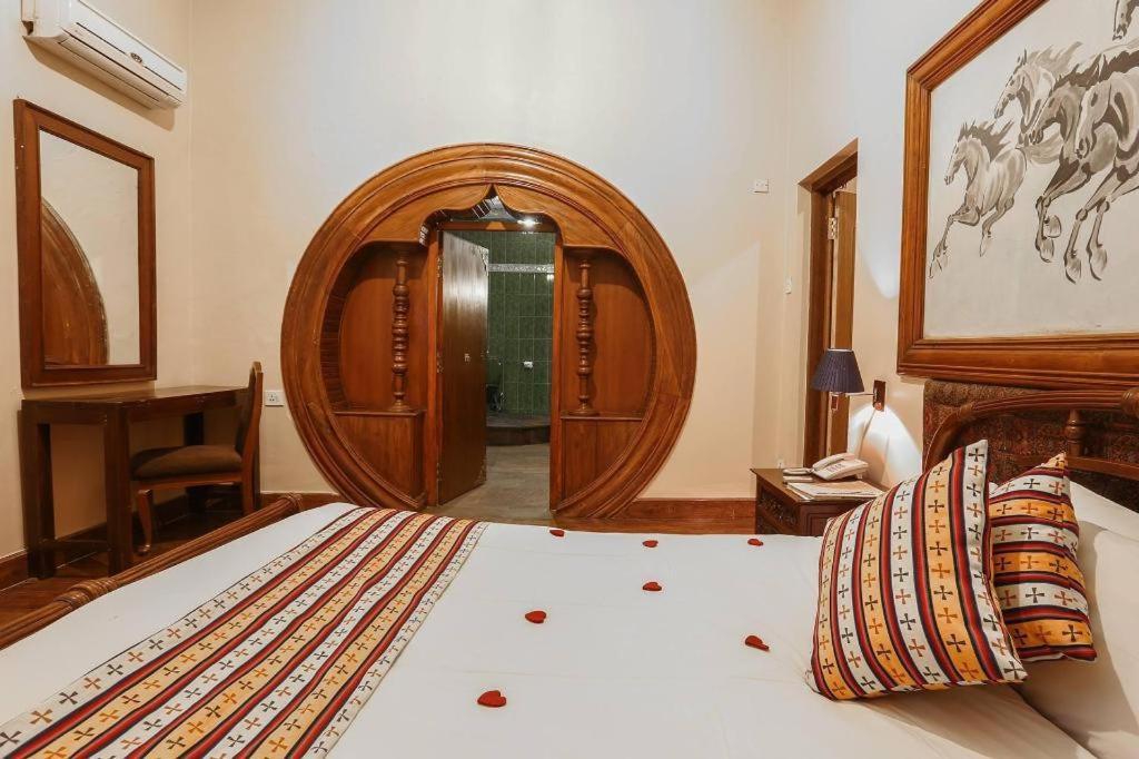 Grand Norling Hotel'S Resort Kathmandu Buitenkant foto