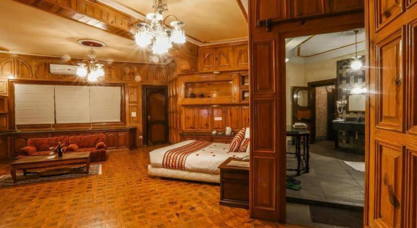 Grand Norling Hotel'S Resort Kathmandu Buitenkant foto